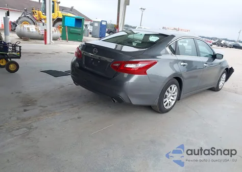 2018 Nissan Altima 2.5 S z USA, uszkodzony, nr VIN 1N4AL3AP3JC473518